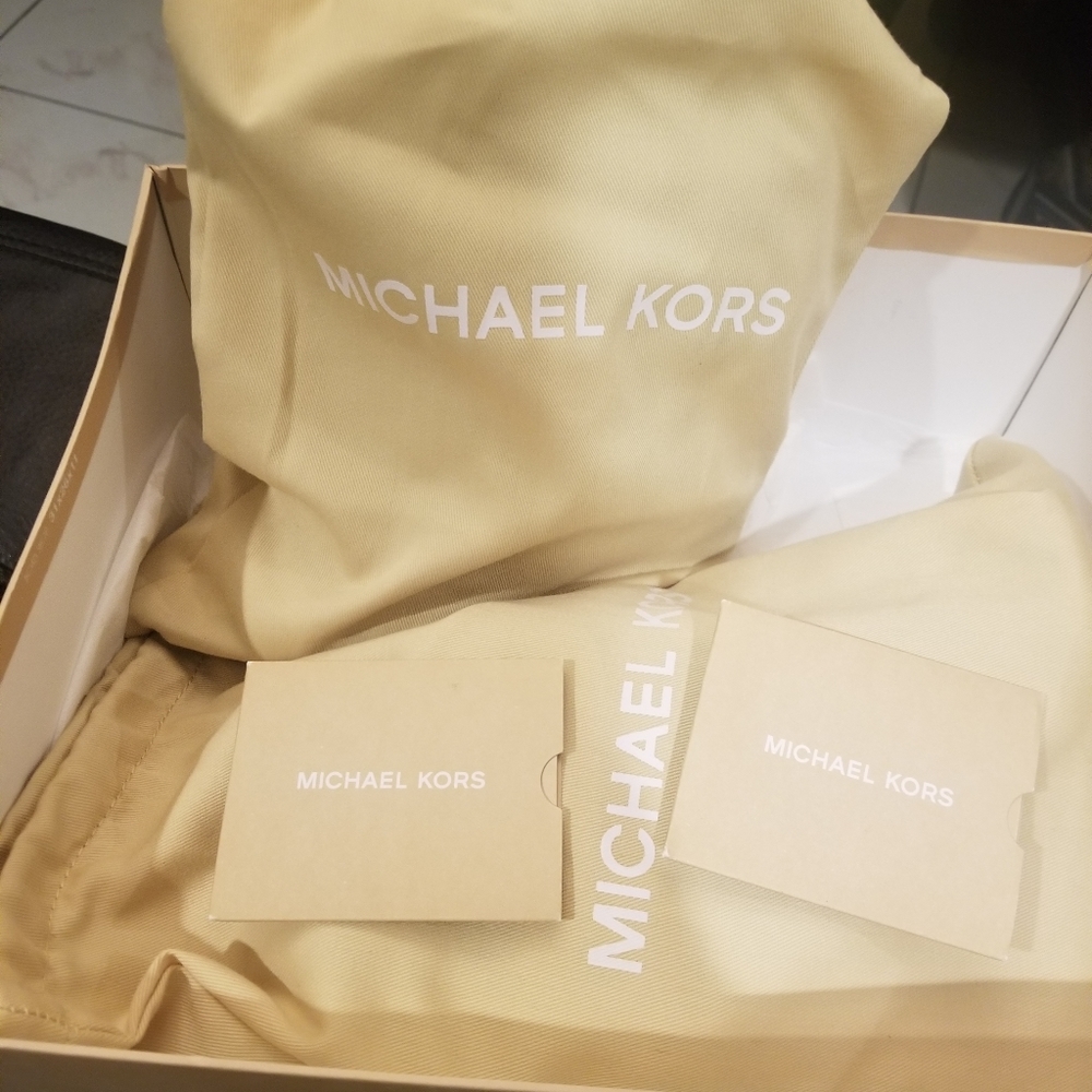 Michael Kors Heels - Picture 4 of 5